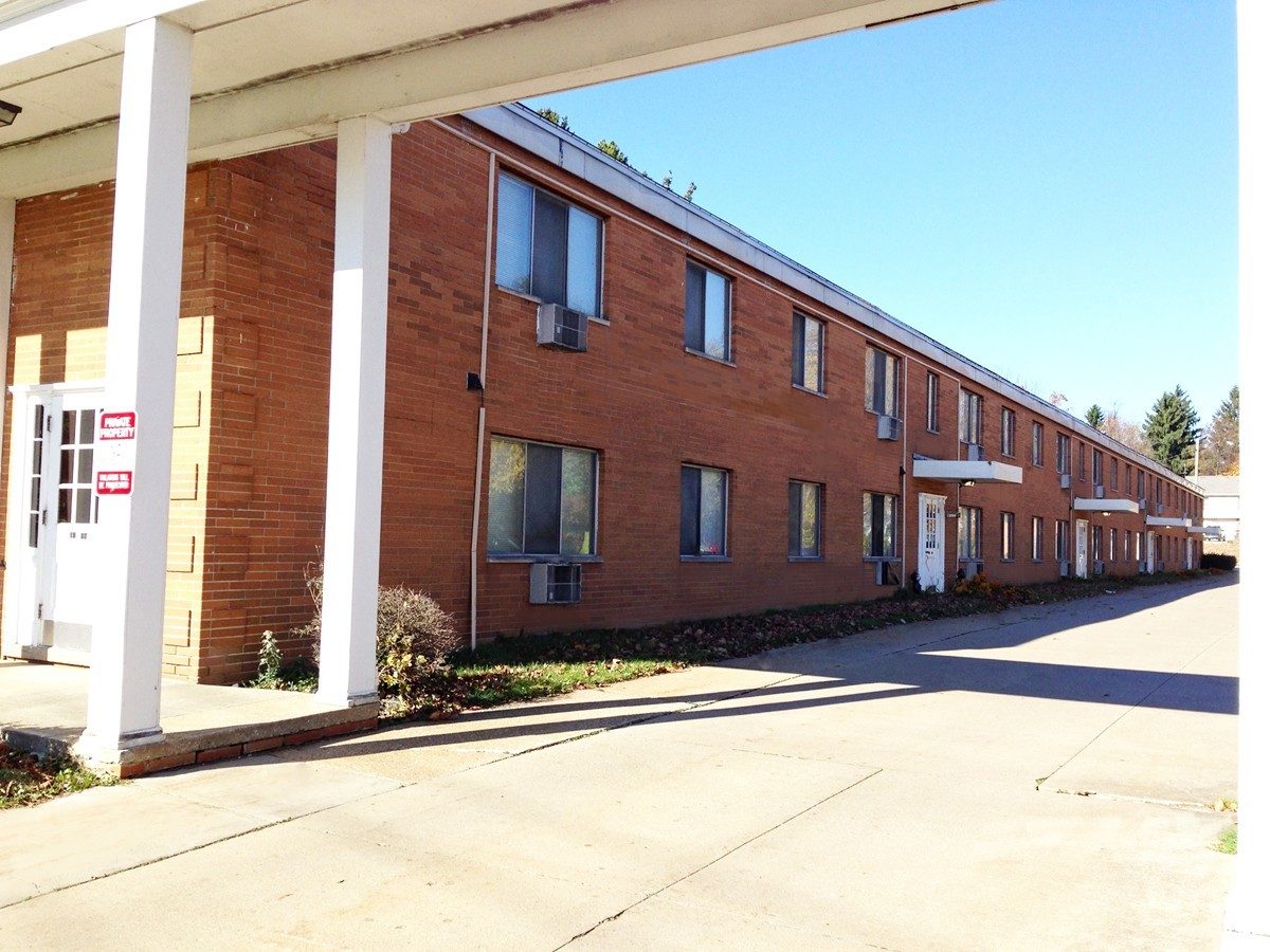 Parkwood Manor Apartments brick exterior on Turney Road, Maple Heights.